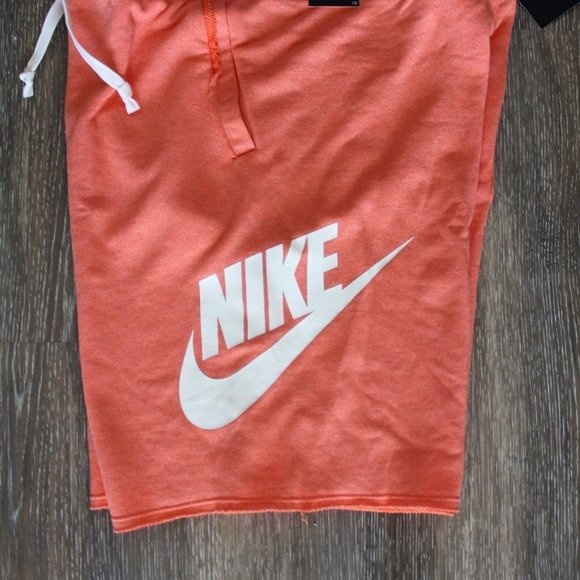NWT NIKE MEN'S TERRY LOGO ALUMNI SHORTS TRACE ORANGE - Picture 2 of 4